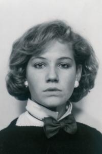 Chacun de mes visages / Each of my Faces